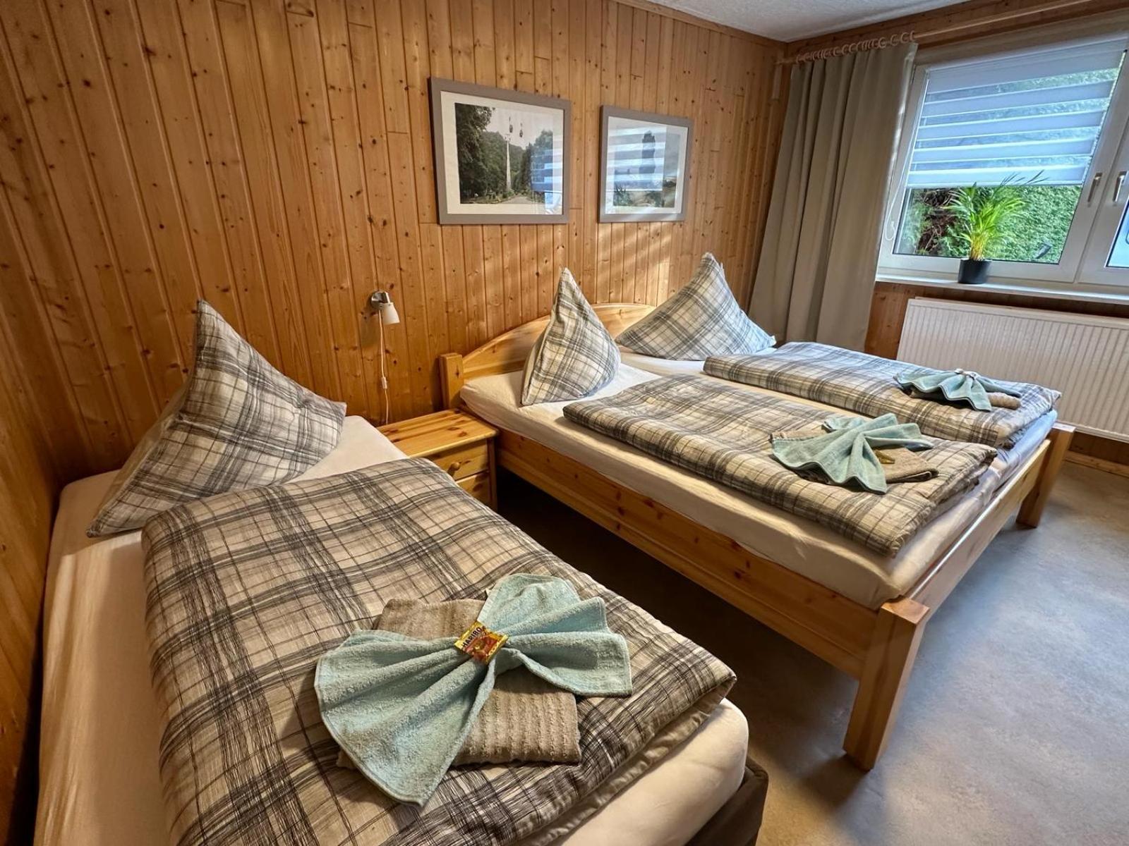 Christels Ferienwohnung 1 In Thale Mit Sonnenterrasse Und Grill Екстериор снимка