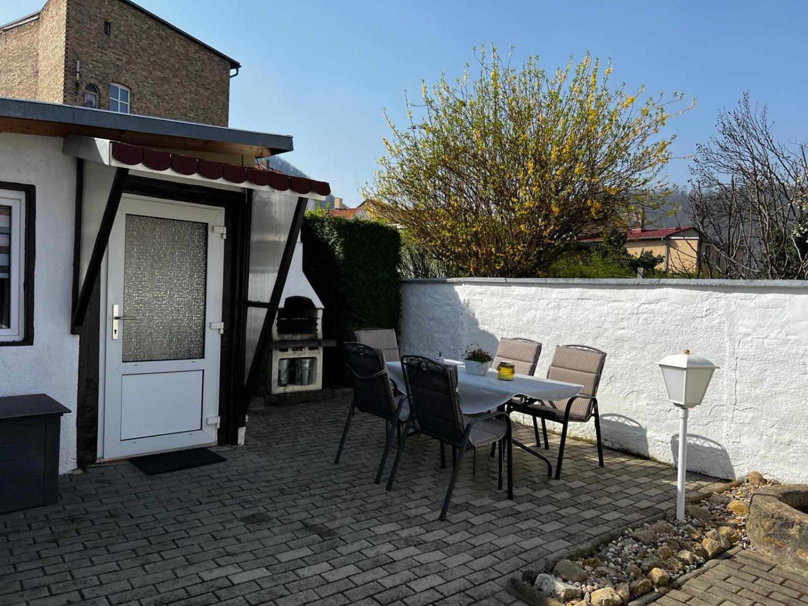 Christels Ferienwohnung 1 In Thale Mit Sonnenterrasse Und Grill Екстериор снимка