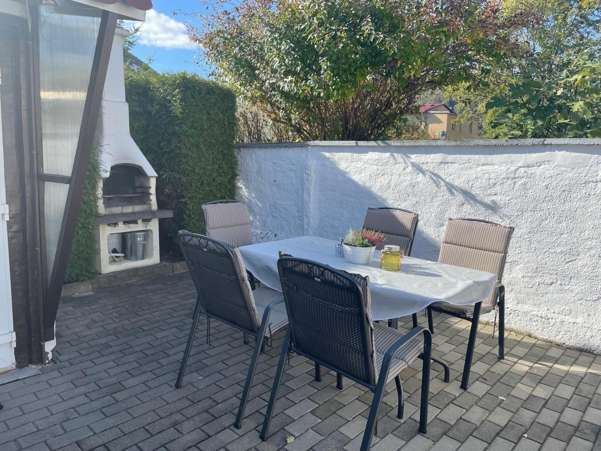 Christels Ferienwohnung 1 In Thale Mit Sonnenterrasse Und Grill Екстериор снимка