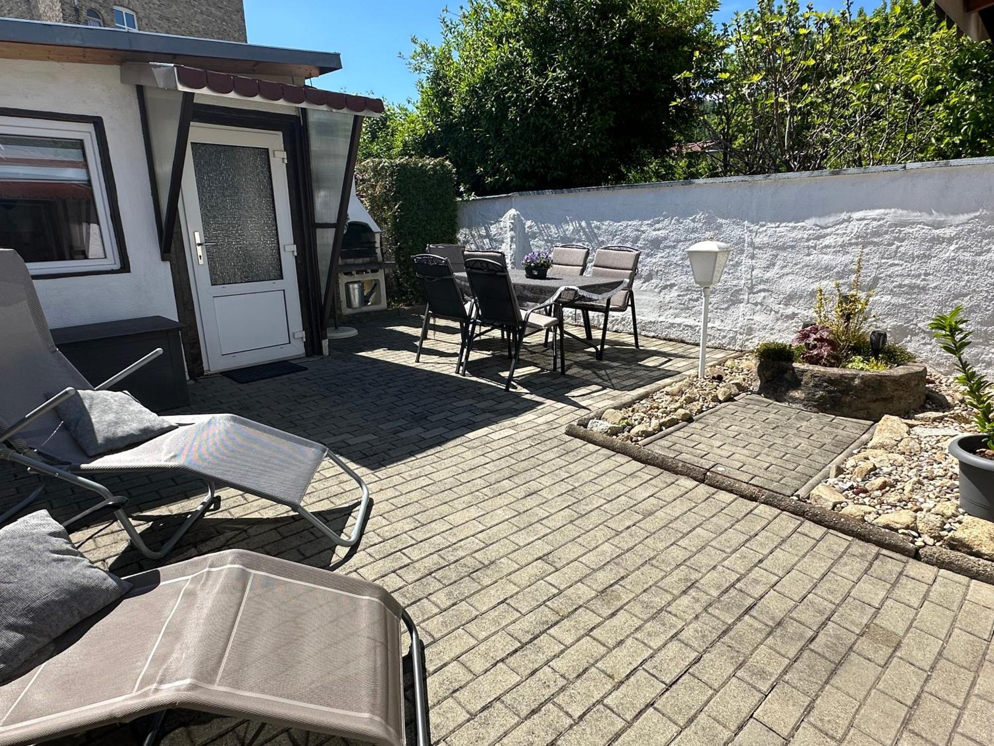 Christels Ferienwohnung 1 In Thale Mit Sonnenterrasse Und Grill Екстериор снимка